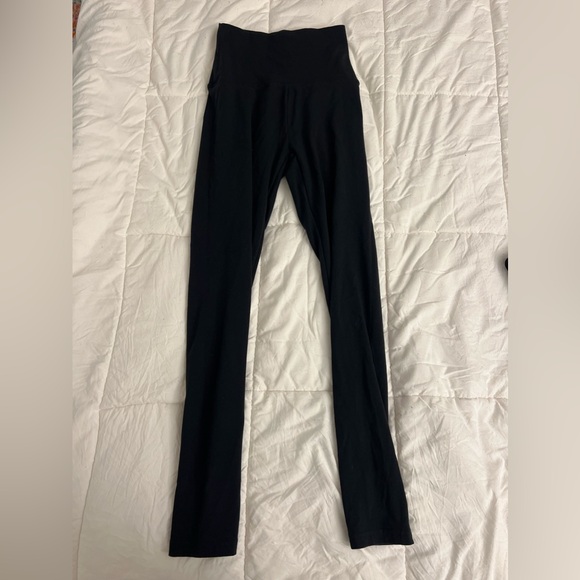 Lululemon Fast and Free Leggings 25” - Picture 4 of 4